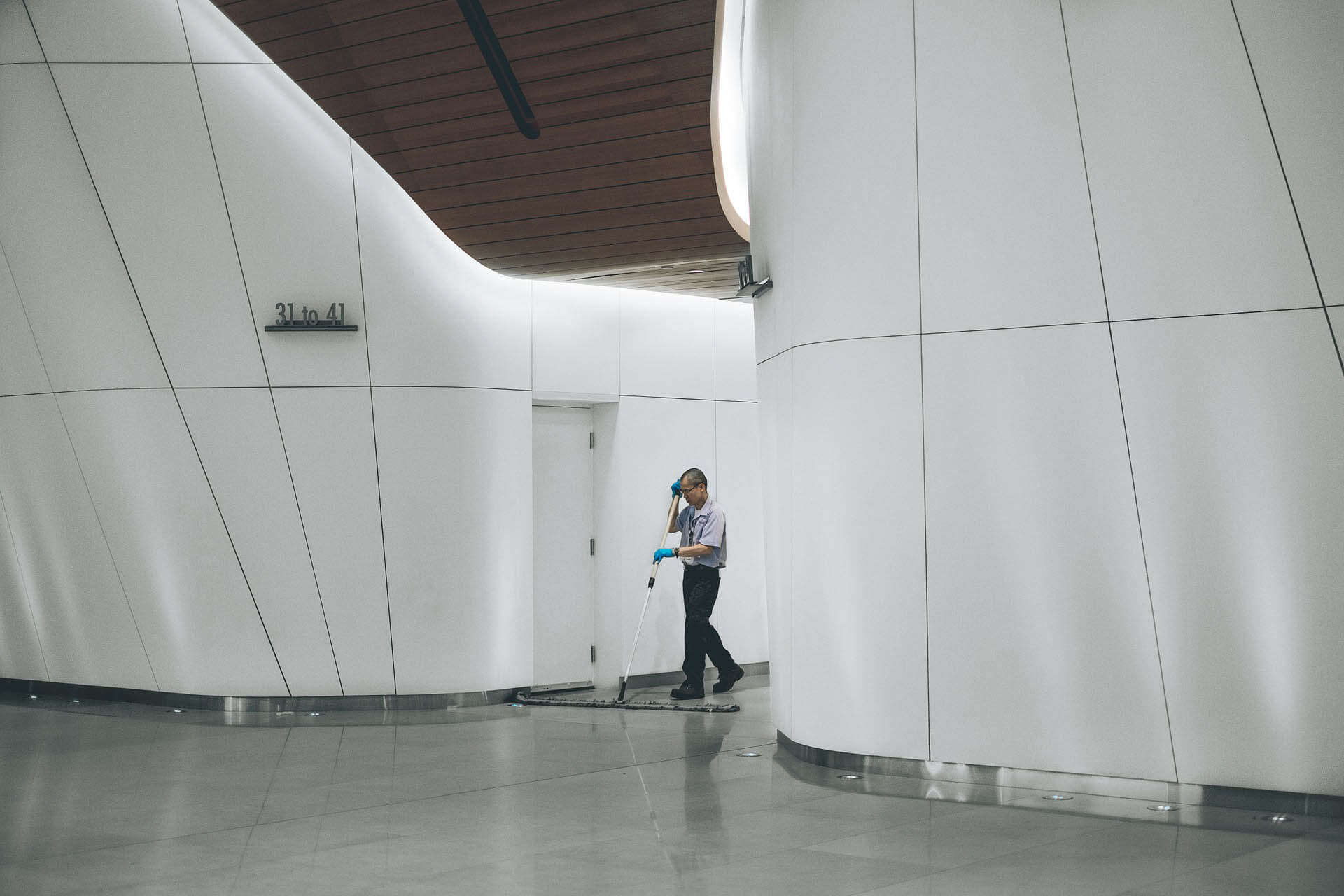 kitchener-waterloo-tri-city-commercial-cleaning-property-maintenance-silver-maple-offices-corporate-cleaning-banks-museums-janitor-custodial-janitorial